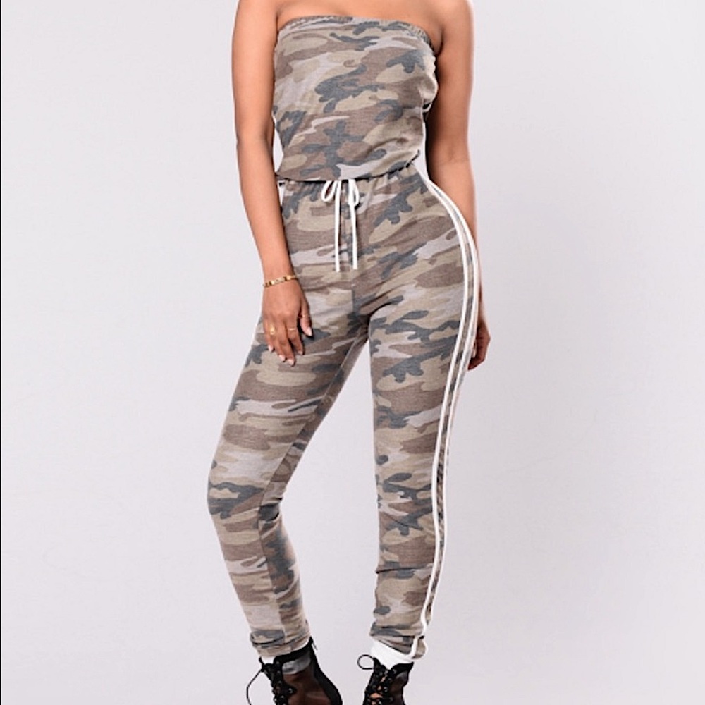 Fashion Nova Camo Tube Jumpsuit Size S